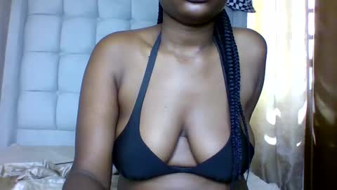 Snapshot of ctrl_cheeks chatting on 12.19.24 ctrl_cheeks online show from 12.19.24