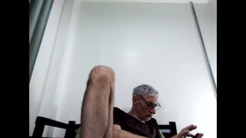 Snapshot of cucaio18 chatting on 01.27.25 BIG UNCUT HARD COCK online show from 01.27.25