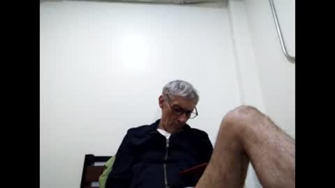 Snapshot of cucaio18 chatting on 02.12.25 BIG UNCUT HARD COCK online show from 02.12.25