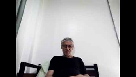 Snapshot of cucaio18 chatting on 03.04.25 BIG UNCUT HARD COCK online show from 03.04.25