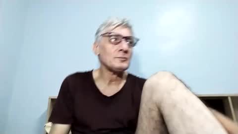 Snapshot of cucaio18 chatting on 09.26.25 BIG UNCUT HARD COCK online show from 09.26.25