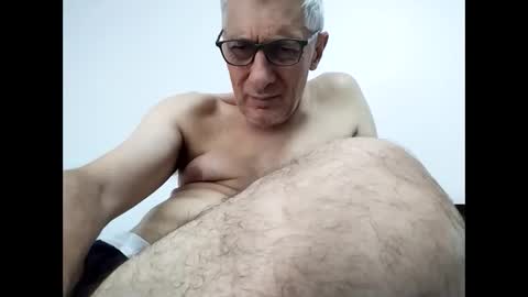 BIG UNCUT HARD COCK online show from 06.11.26