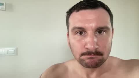 Snapshot of cuckold_slave2 chatting on 11.21.25 cuckold_slave2 online show from 11.21.25