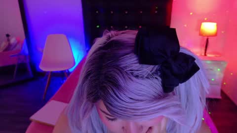 Snapshot of cuckoldlover69_ chatting on 01.28.25 cuckoldlover69_ online show from 01.28.25