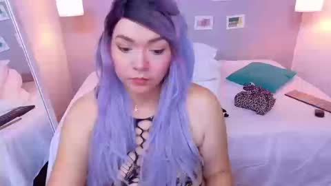 Snapshot of cuckoldlover69_ chatting on 09.09.25 cuckoldlover69_ online show from 09.09.25