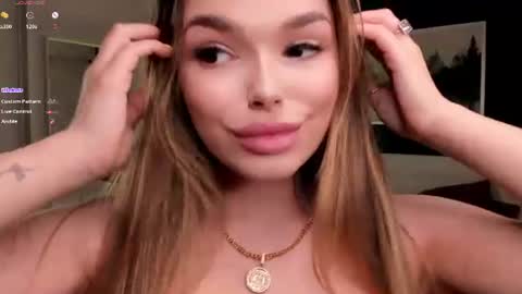 Silvia online show from 08.02.26