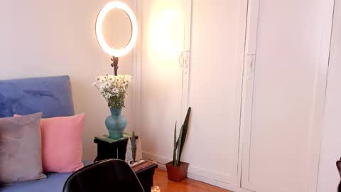 Leonela online show from 02.07.26