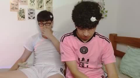 Snapshot of cuddly_and_jinx chatting on 03.08.26 cuddly_and_jinx online show from 03.08.26