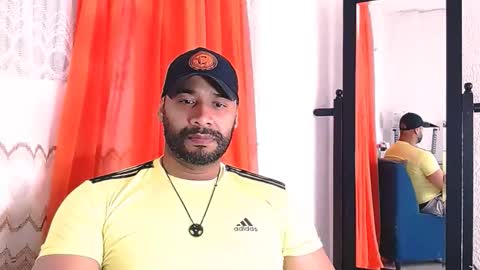 Snapshot of culoculito341910 chatting on 05.19.26 bebe online show from 05.19.26