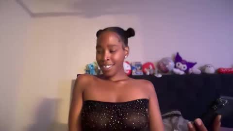 cum2charmxx online show from 05.08.26