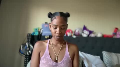 cum2charmxx online show from 05.11.26