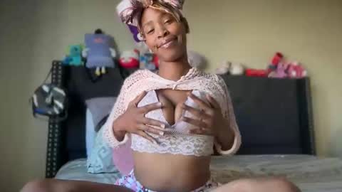 cum2charmxx online show from 05.27.26