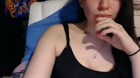 Angela online show from 05.06.26