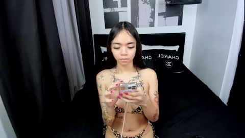 Snapshot of cum4ella chatting on 02.12.26 Spooky ella online show from 02.12.26