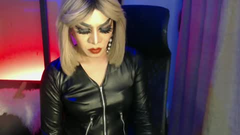 Snapshot of cum_4youbaby chatting on 02.28.25 CUMMELA SLUTI online show from 02.28.25