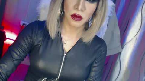 Snapshot of cum_4youbaby chatting on 06.23.26 CUMMELA SLUTI online show from 06.23.26