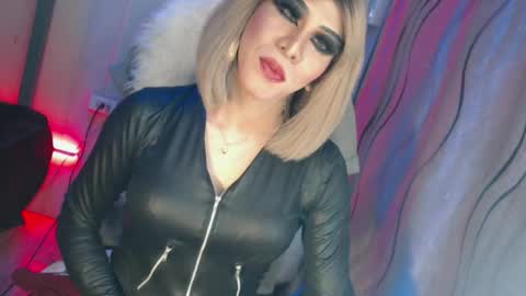 Snapshot of cum_4youbaby chatting on 07.01.26 CUMMELA SLUTI online show from 07.01.26