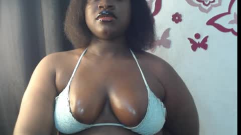 Snapshot of cum_coco_sweet chatting on 07.31.26 Coco sweet online show from 07.31.26