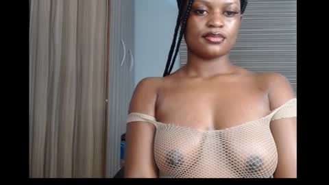 Snapshot of cum_ebony_petitxx chatting on 10.05.25 cath online show from 10.05.25