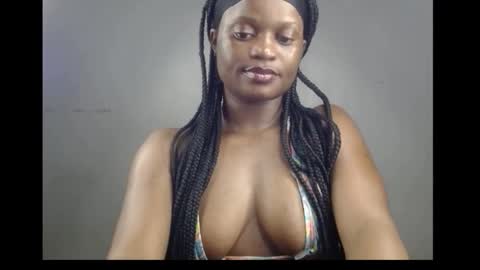 Snapshot of cum_ebony_petitxx chatting on 11.04.25 cath online show from 11.04.25