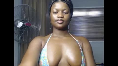 Snapshot of cum_ebony_petitxx chatting on 12.03.25 cath online show from 12.03.25