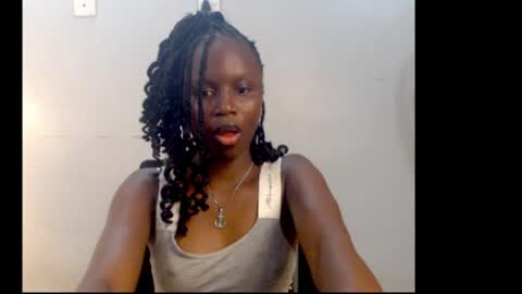 Snapshot of cum_ebony_xsecret chatting on 05.17.26 sophie online show from 05.17.26