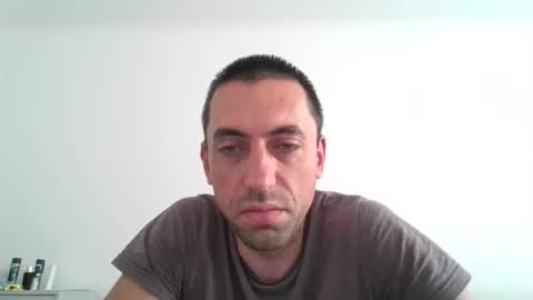 Snapshot of cum_shot8407 chatting on 09.14.25 cum_shot8407 online show from 09.14.25