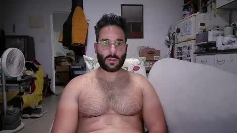 Snapshot of cuman15 chatting on 03.19.26 Cuman online show from 03.19.26