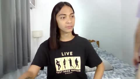 Snapshot of cumbig_show69 chatting on 12.19.25 lars will make your day online show from 12.19.25