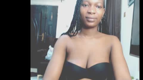 cumebony_petit online show from 04.11.26