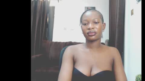 cumebony_petit online show from 04.23.26