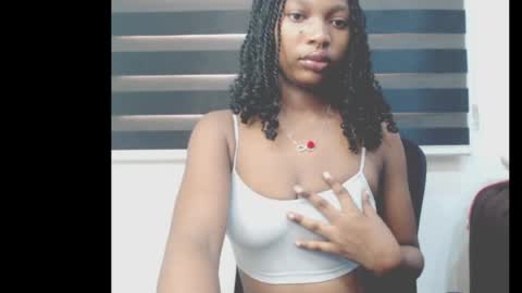 cumebony_petit online show from 05.03.26