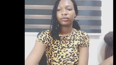 cumebony_petit online show from 05.16.26