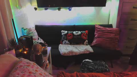 Snapshot of cumguzzlingskank chatting on 09.25.25 cumguzzlingskank online show from 09.25.25