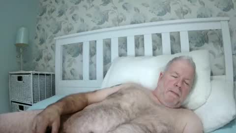 Snapshot of cumovermexxxxx chatting on 11.11.25 cumovermexxxxx online show from 11.11.25