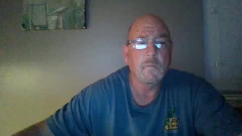 Snapshot of cumsalot55797187 chatting on 02.24.25 cumsalot55797187 online show from 02.24.25