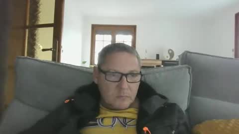 Snapshot of cuni6969 chatting on 02.14.25 cuni6969 online show from 02.14.25