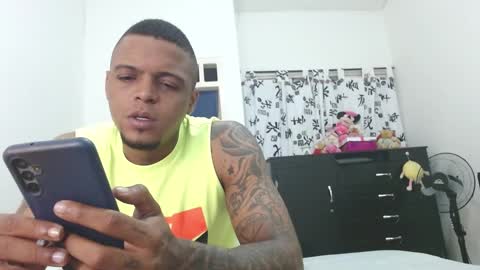 dominic and julieta... independent models online show from 01.03.25