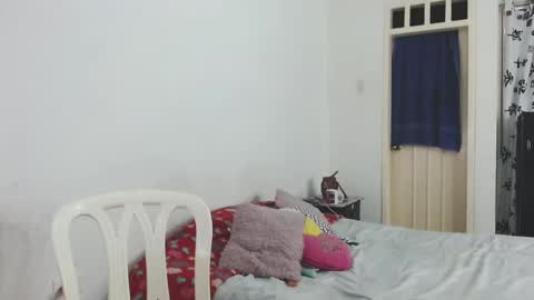 dominic and julieta... independent models online show from 01.07.25