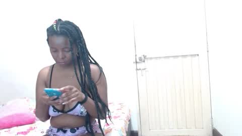 dominic and julieta... independent models online show from 09.17.25