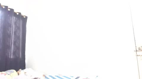 dominic and julieta... independent models online show from 02.04.26