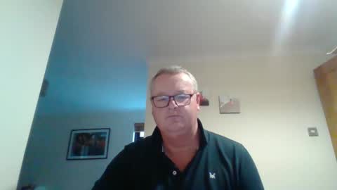 Snapshot of curiousax77 chatting on 01.09.25 curiousax77 online show from 01.09.25