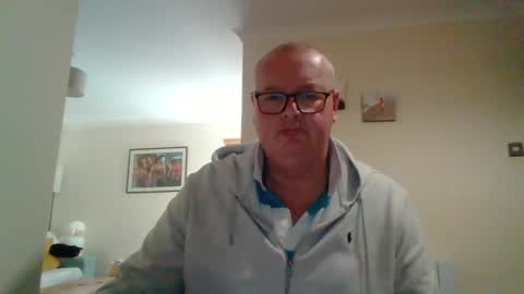 Snapshot of curiousax77 chatting on 03.04.25 curiousax77 online show from 03.04.25