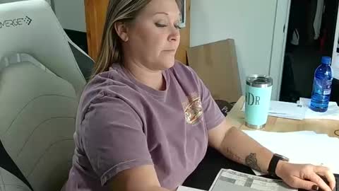 curious couple online show from 01.27.25