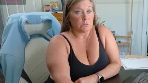 curious couple online show from 02.16.26