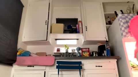 Snapshot of curliegirlee chatting on 03.14.26 curliegirlee online show from 03.14.26