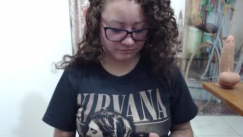 Vannesa online show from 11.22.25