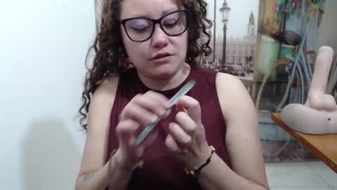 Vannesa online show from 12.15.25