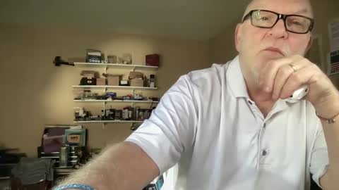 Snapshot of curo69 chatting on 02.28.25 ALAN online show from 02.28.25