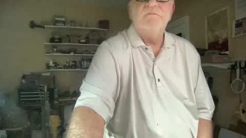 Snapshot of curo69 chatting on 03.11.25 ALAN online show from 03.11.25